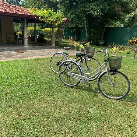 Bentota Villa Buitenkant foto