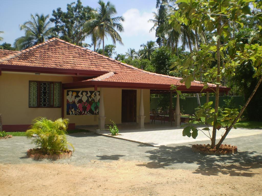Bentota Villa Buitenkant foto